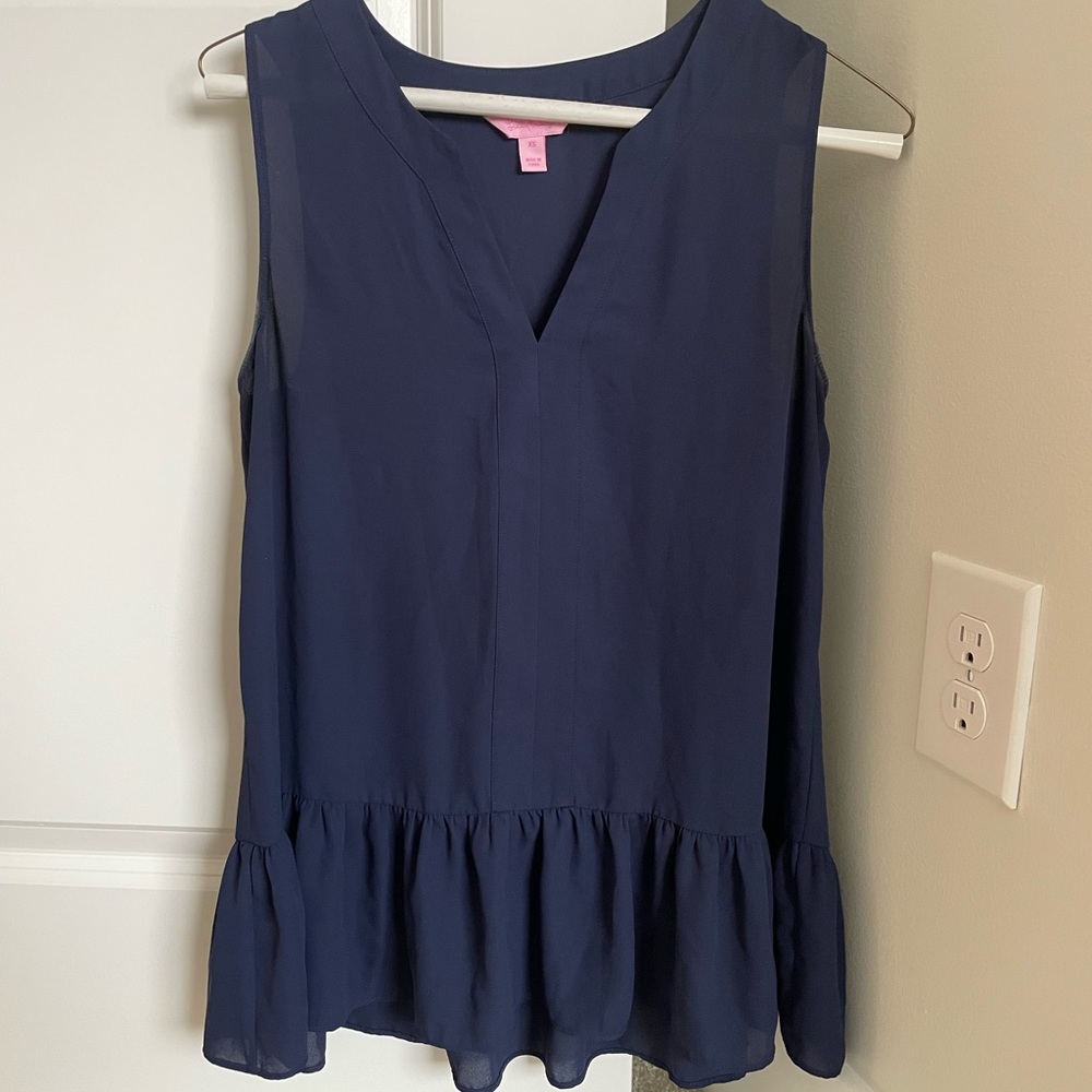 Lilly Pulitzer Blouse with Peplum at Bottom XS